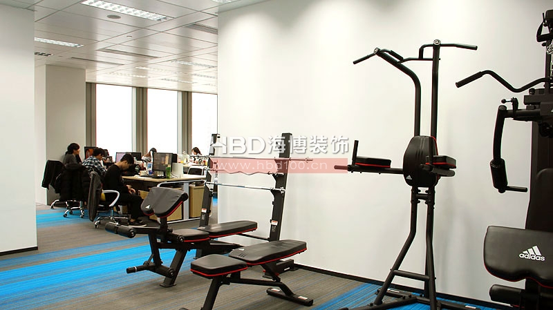 廣告公司辦公室,辦公室裝修設(shè)計,廣州東塔辦公室,創(chuàng)意辦公空間.jpg