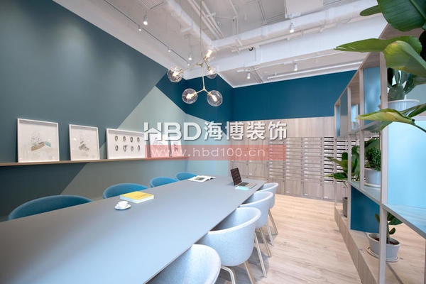 廣州辦公室裝修,辦公室裝修風格,廣州裝飾公司,聯(lián)合辦公室裝修.jpg