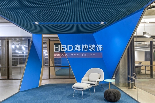 廣州辦公室裝修,科技公司辦公設(shè)計(jì),廣州裝飾公司,海博裝飾.jpg