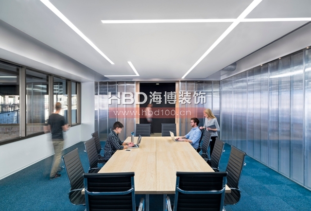 廣州辦公室裝修,科技公司辦公設(shè)計(jì),廣州裝飾公司,海博裝飾.jpg