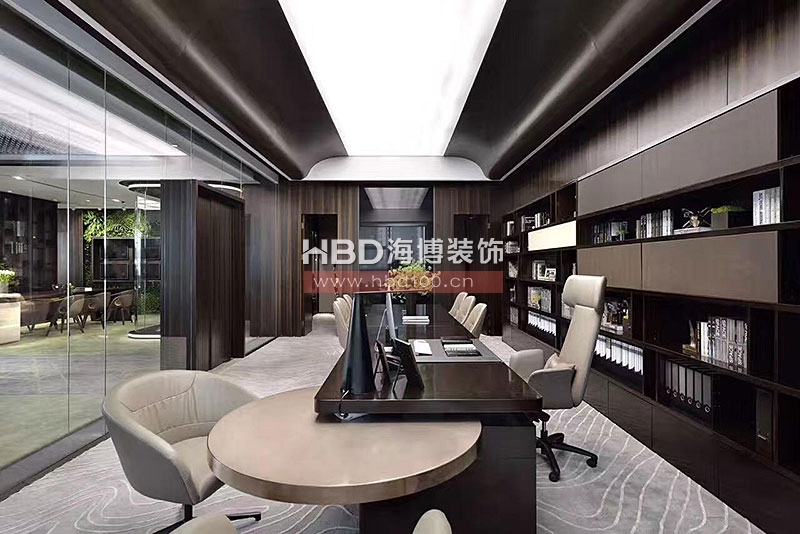 廣州辦公室裝修,高大上辦公設(shè)計,廣州裝修設(shè)計公司,氣質(zhì)辦公室.jpg