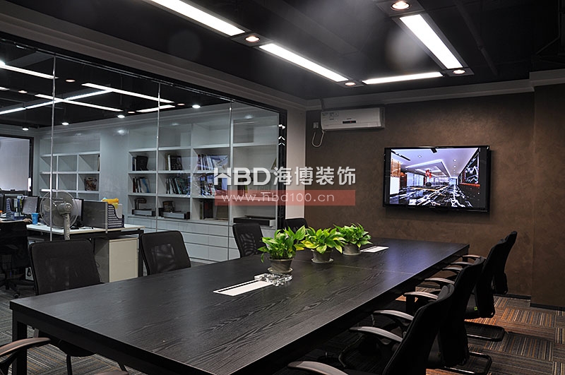 充滿質(zhì)感辦公室裝修設計.jpg