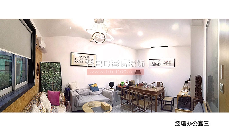現(xiàn)代簡約辦公室裝修設(shè)計.jpg