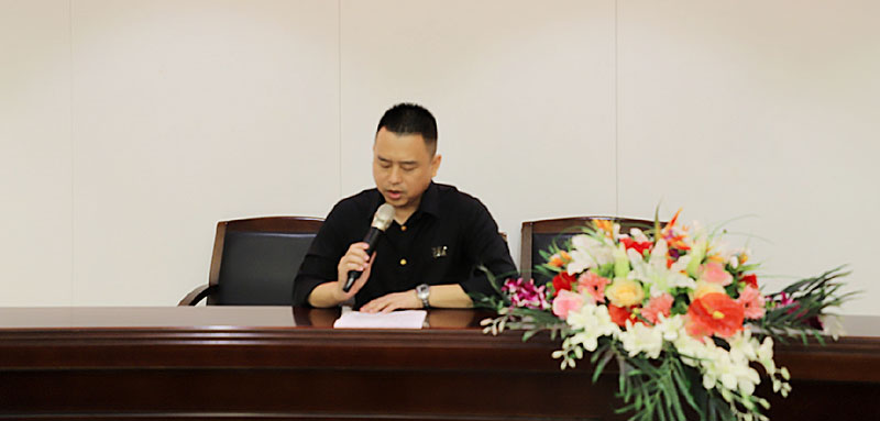 廣州裝修設(shè)計(jì)公司海博裝飾.jpg