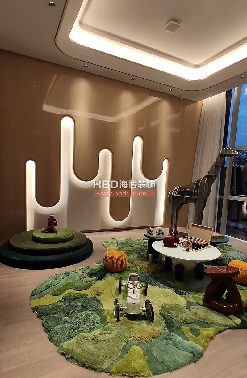 廣州售樓中心裝修設(shè)計(jì).jpg